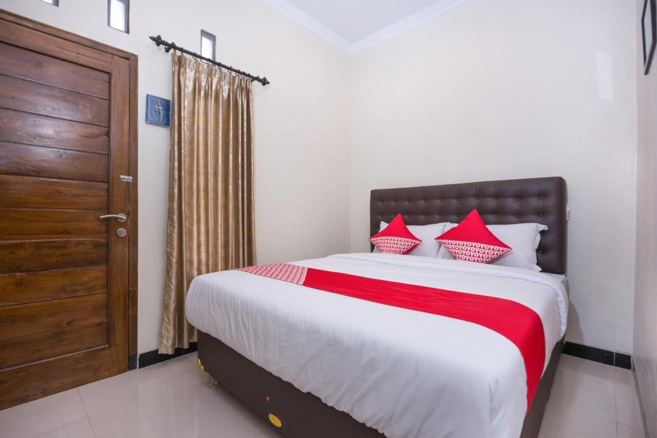 Al Abror Homestay Mandala Krida Mitra Reddoorz Джок'якарта Екстер'єр фото